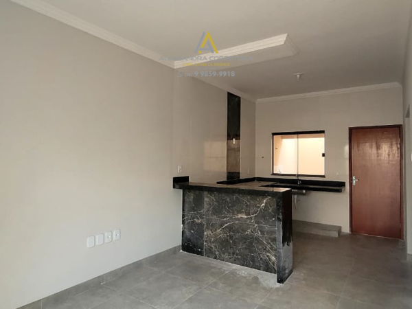 Casa à venda no Bairro Platina