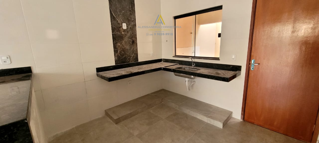 Casa à venda no Bairro Platina